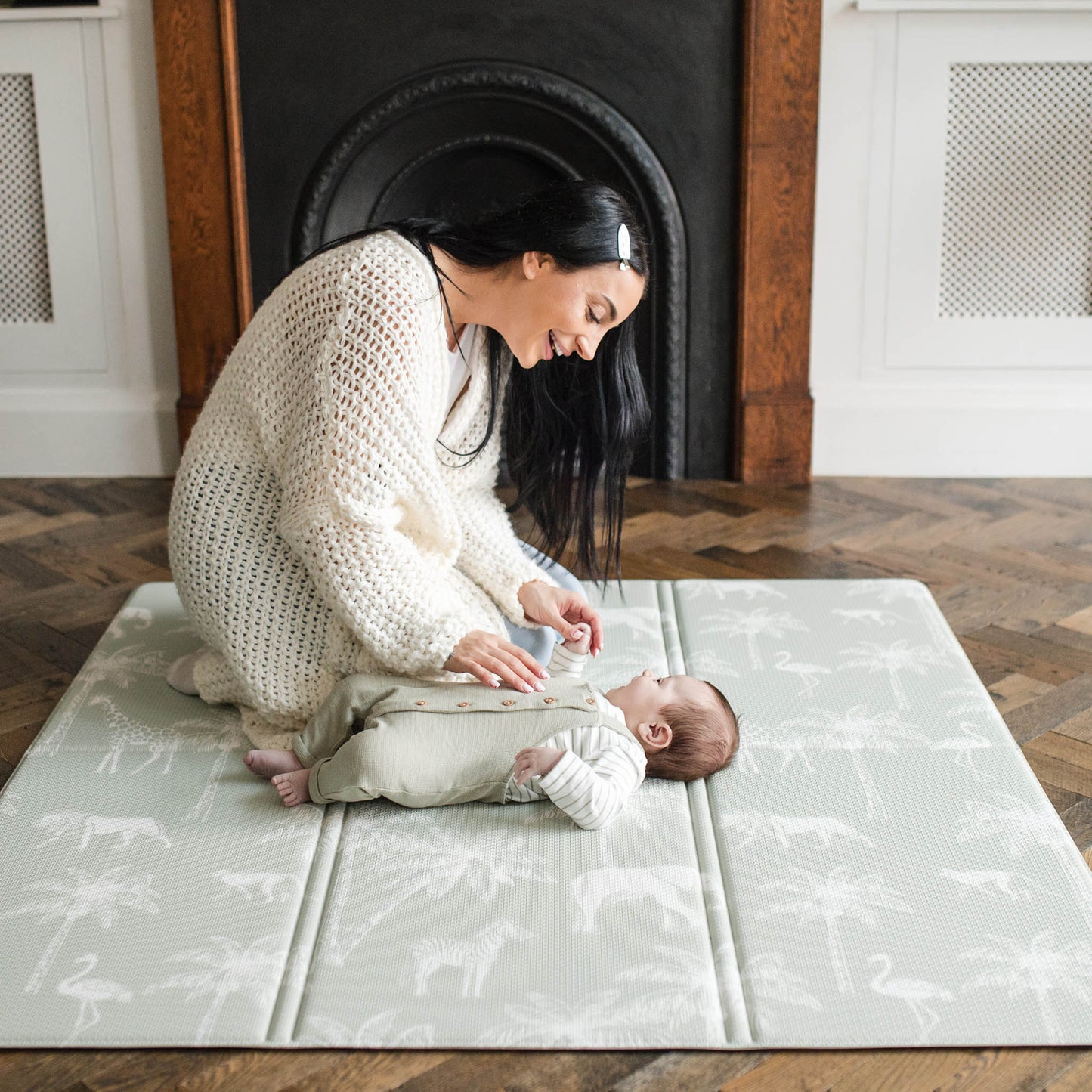 Dotty FOLDiMAT Play Mat – Foldable Baby Play Mat with Dotty Design